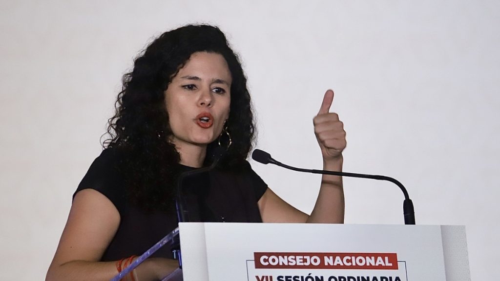 Luisa María Alcalde