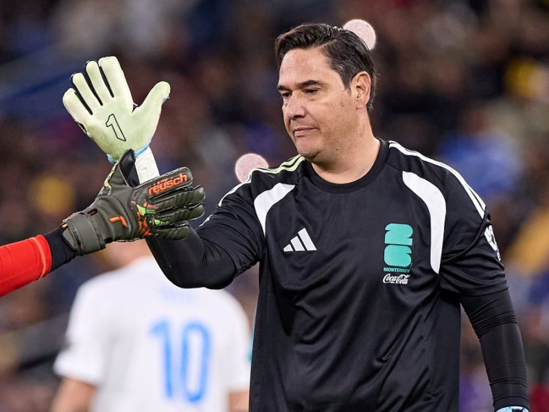 Moisés Muñoz fue hospitalizado de emergencia, reportan