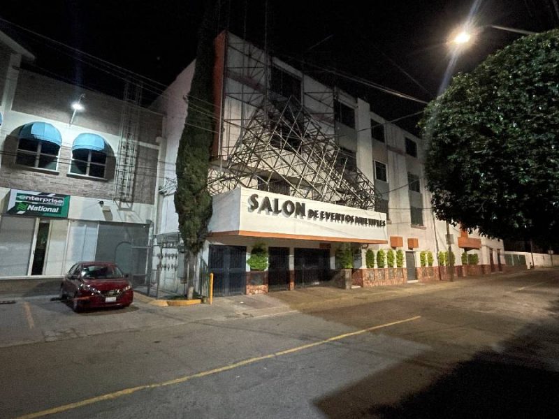 Hallan a mujer sin vida en el Salón Roma de Irapuato