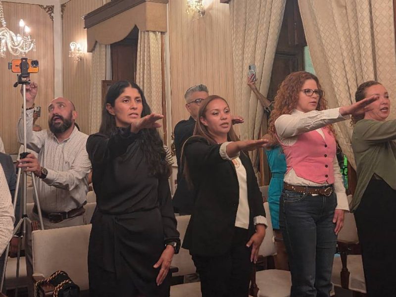 Eligen a nuevos consejeros del SIMAPAG entre señalamientos de nepotismo