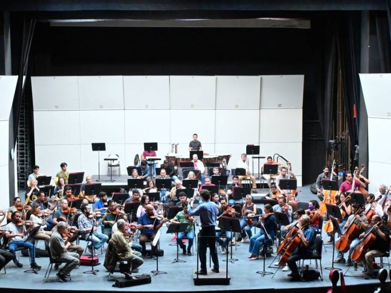 La Orquesta Sinfónica de la Universidad de Guanajuato prepara “Del Nuevo Mundo” en el Teatro Juárez