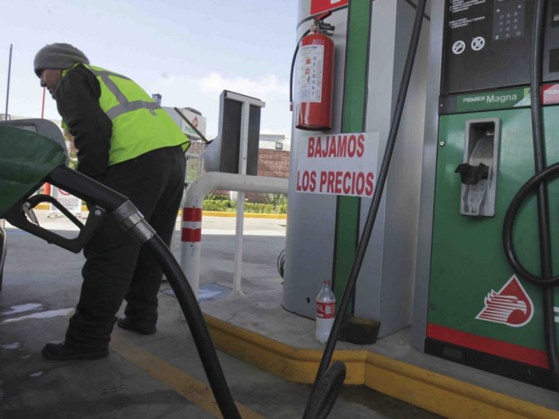 PAN acusa que crisis de Pemex refleja el fracaso energético del gobierno federal
