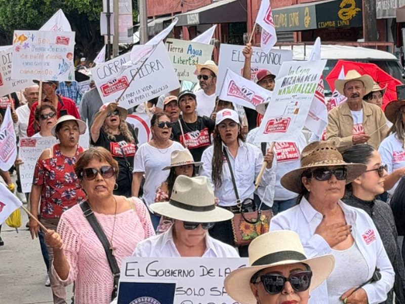 ‘No es una propuesta viable’ A caballo, a pie y con tambora rechazan Acueducto Solís-León