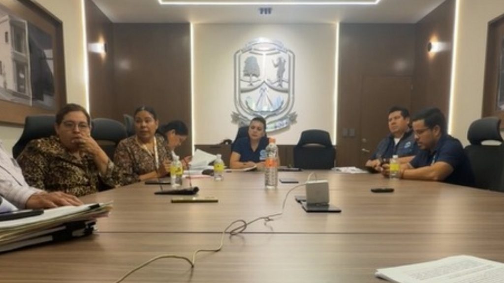 Purísima del Rincón compra de bultos de maíz