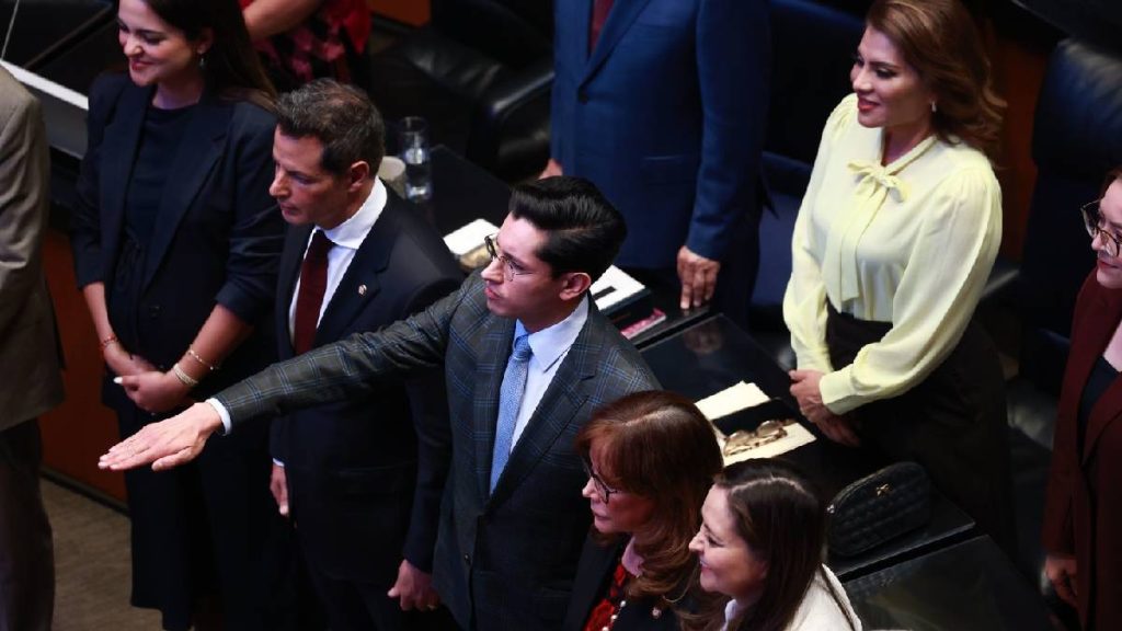 Roberto Velasco Secretario de Relaciones Exteriores