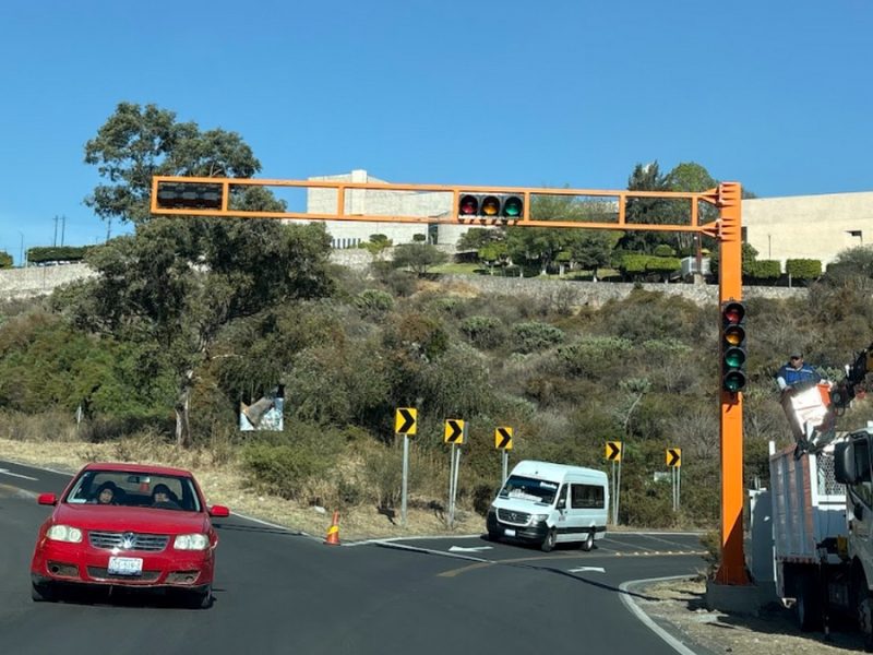 Activarán semáforo de glorieta del Laurel en próximos días en Guanajuato