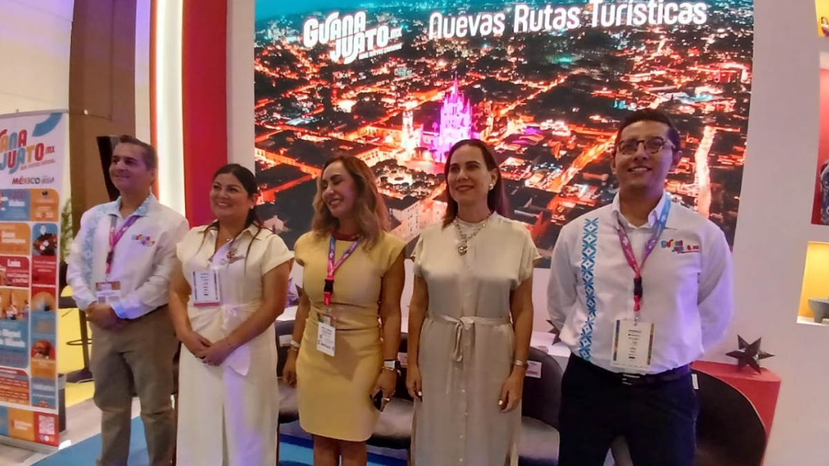 Tianguis Turístico