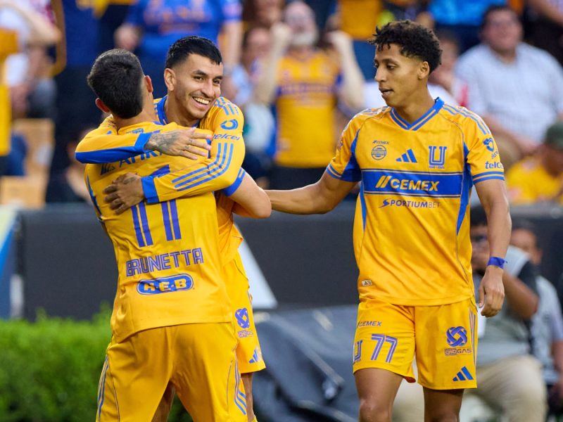 Tigres golea a Chivas con grandes actuaciones de Juan Brunetta y Ángel Correa