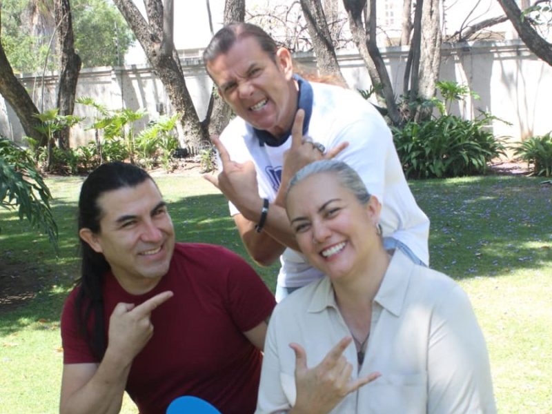 Artistas de León reconocidos por el DIF, destacan el arte como herramienta altruista