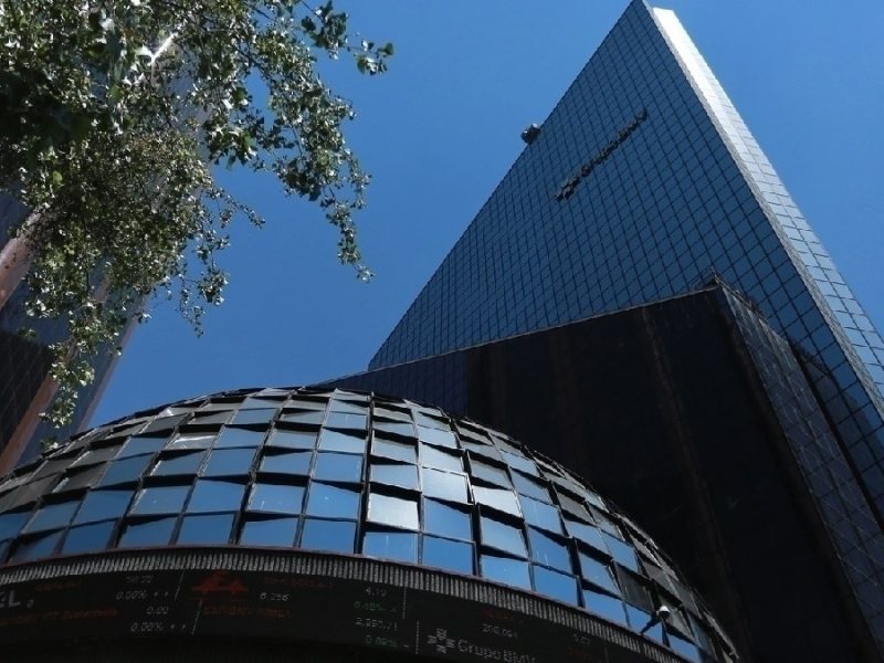 Avanzó Wall Street por declaraciones de Trump; retrocede BMV