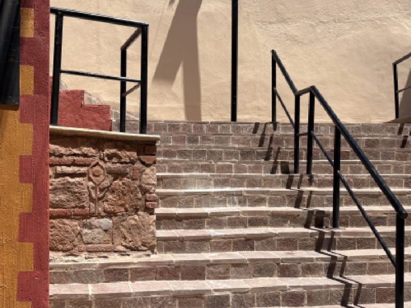 Celebran vecinos rehabilitación de callejón San Antonio