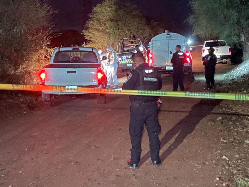 Localizan cadáver con impacto de bala en baldío de la comunidad El Coecillo