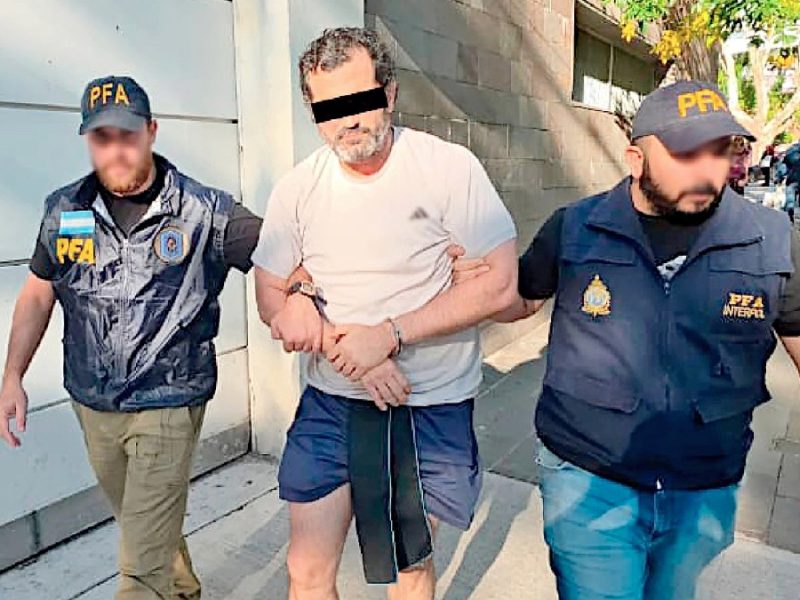 Asegura Contralmirante señalado de huachicol fiscal haber reportado anomalías al secretario Rafael Ojeda