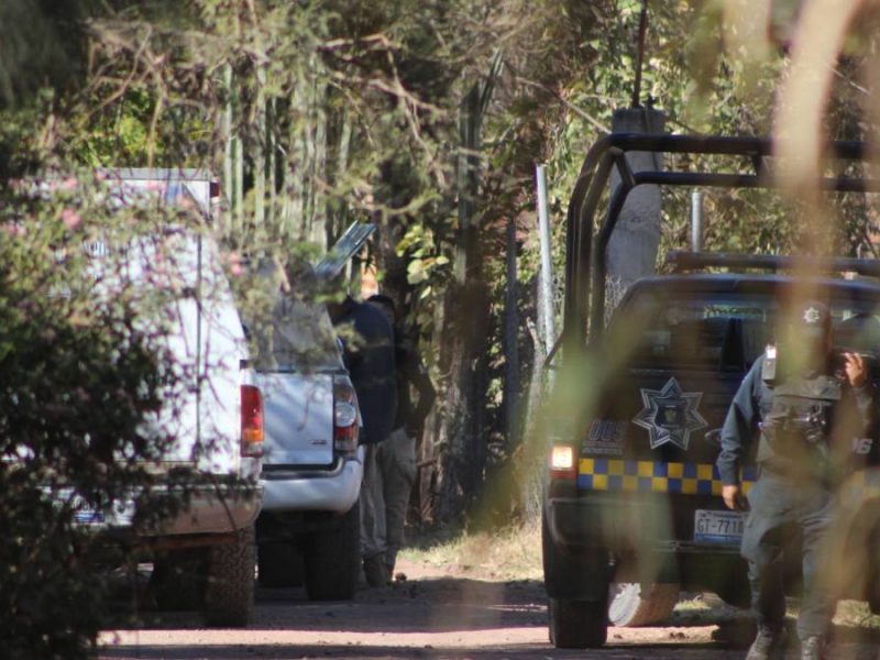 Localizan cuerpo maniatado y con huellas de violencia cerca del panteón Guadalupano, en Irapuato