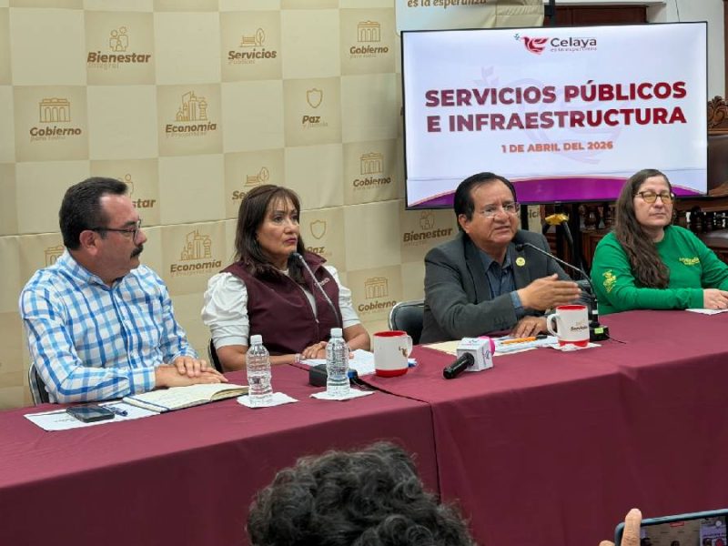 Frena Alcalde de Celaya proyectos del Imuvi en conferencia donde director los anunciaba