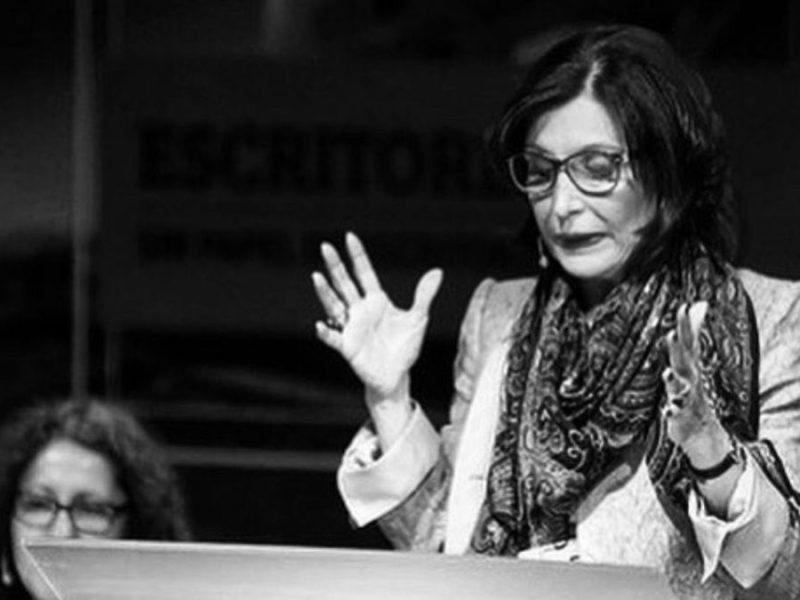 Reconocerá Fenal 2026 a la escritora Ángeles Mastretta con la distinción “Compromiso con las Letras”