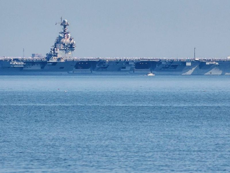Portaaviones de Estados Unidos rompe récord de despliegue desde la guerra de Vietnam