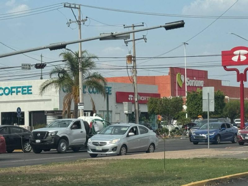 Someten a cuentahabiente en Galerías Tecnológico; le roban casi 200 mil pesos