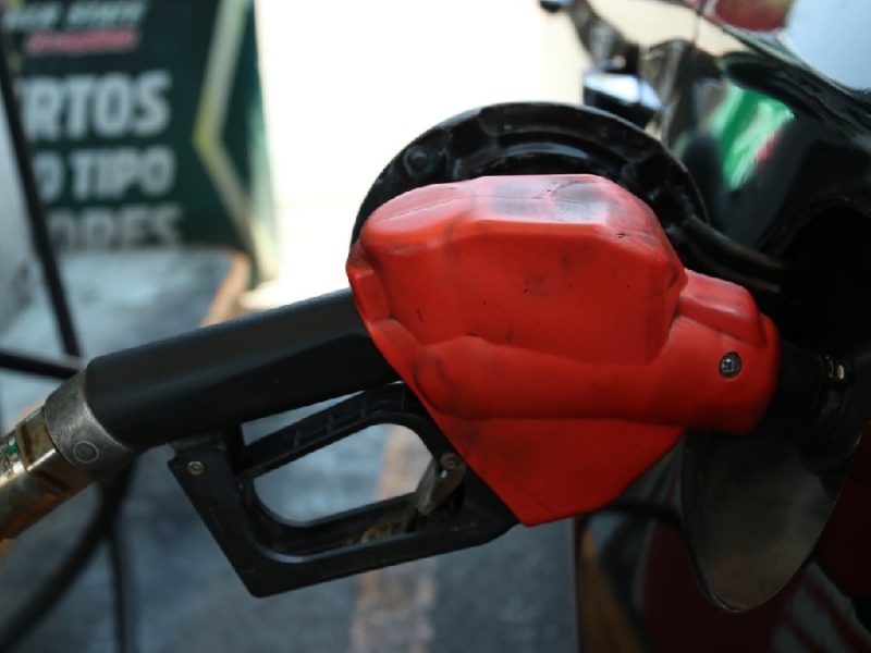 Cuesta 5 mmdp semanales subsidiar IEPS a gasolinas, informa la Presidenta