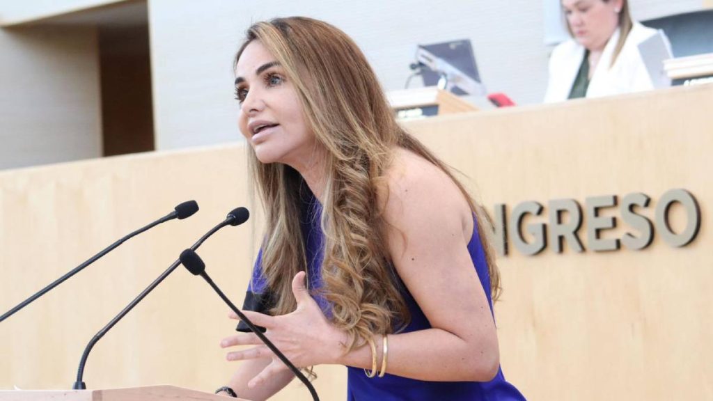 hades-aguilar-empresa-fachada-leon