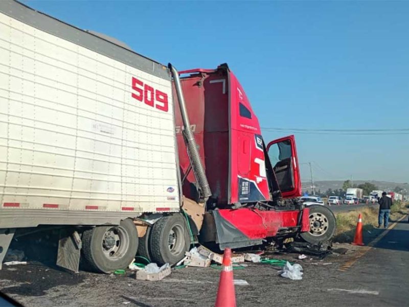 ¿Qué pasó en el nuevo Libramiento Irapuato-Norte? Tráfico lento por aparatoso accidente