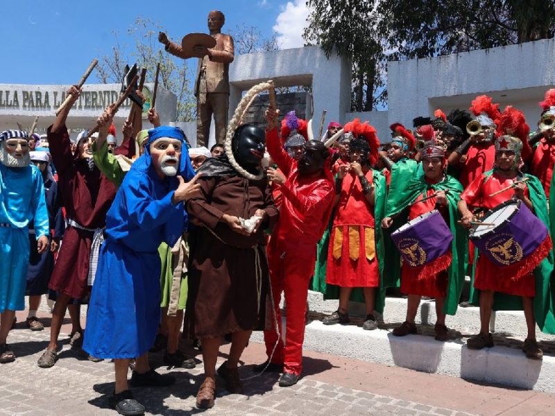 Rinden homenaje a precursores de La Judea y les solicitan permiso para la representación