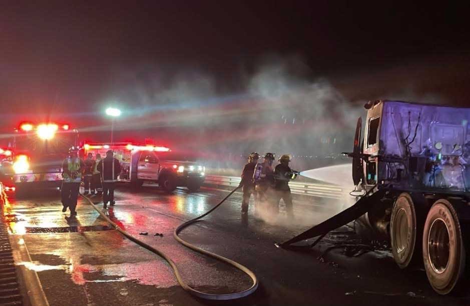 incendio autopista Celaya-Salamanca