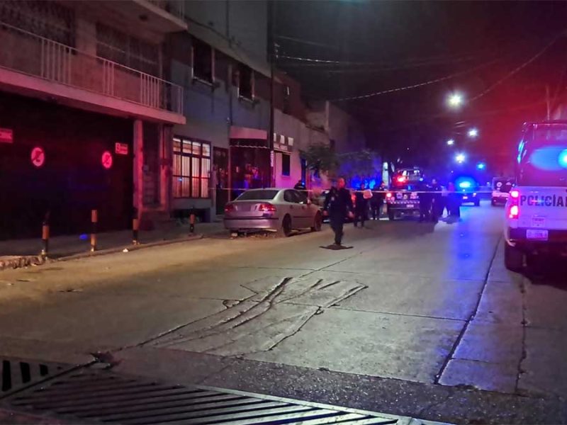 Noche violenta en León: Asesinan a joven tras platicar con sus agresores en la Obrera