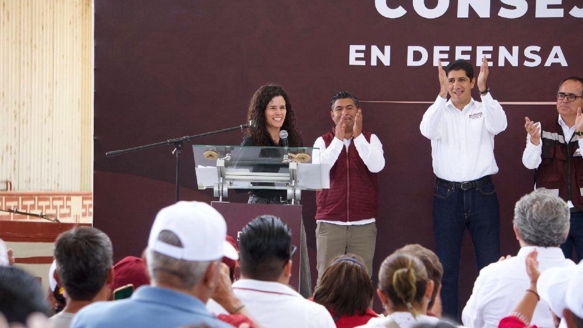 Luisa María Alcalde en León