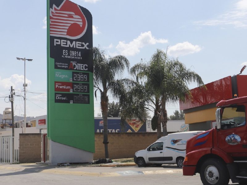 Guerra y petróleo: Hacienda sube subsidio al diésel y gasolinas del 4 al 10 de abril