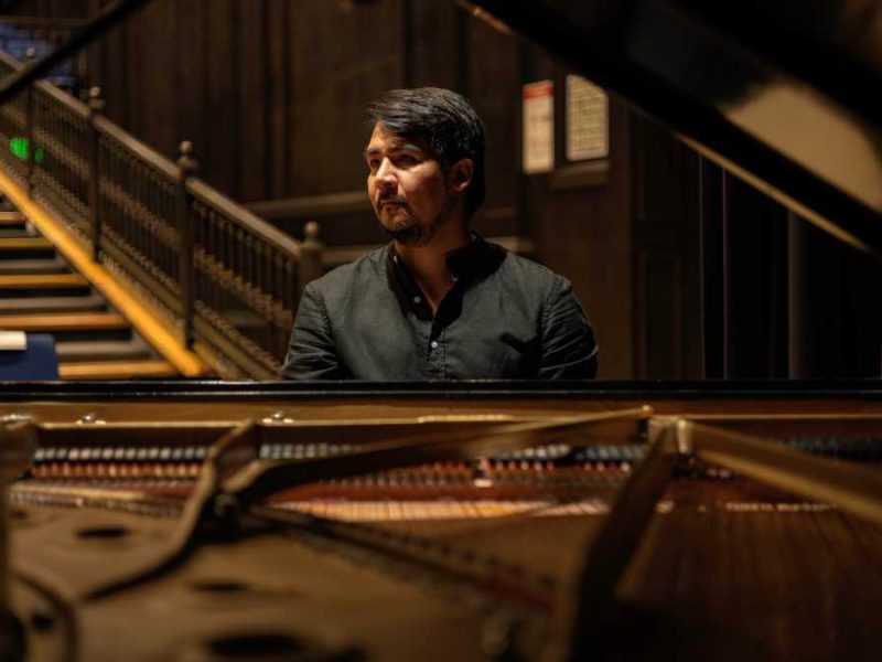 Jaciel VM, el pianista que explora nuevas fronteras sonoras con ‘Note di un Pícnic’