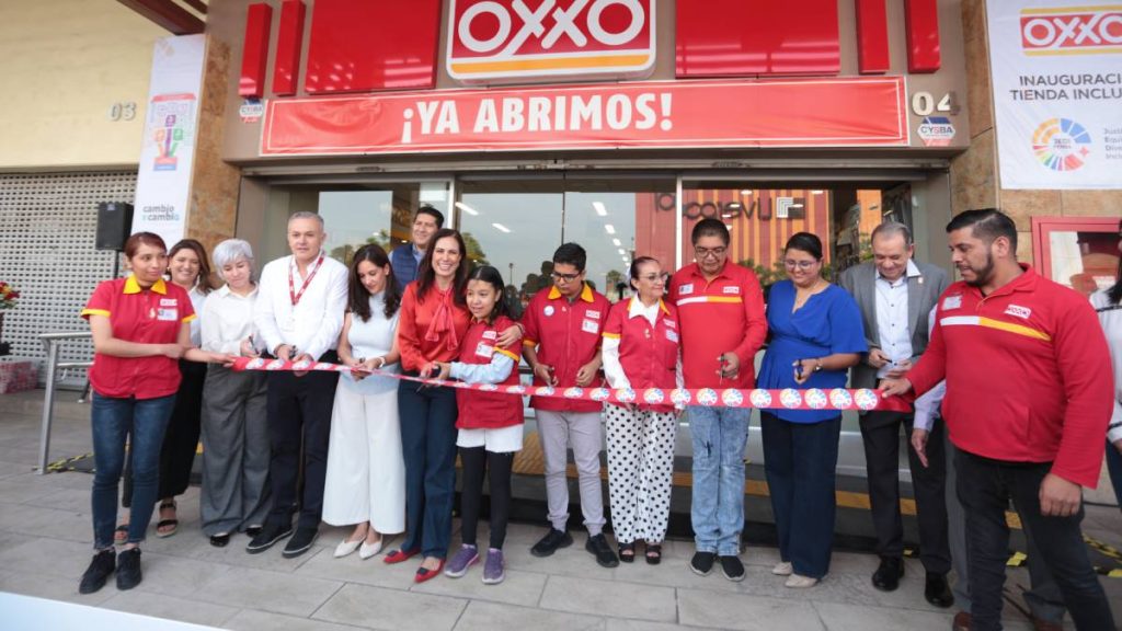 oxxo-leon-altacia