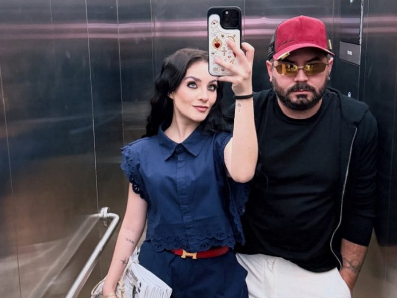 Paola Dalay causa furor con su bolsa de periódico de casi 40 mil pesos