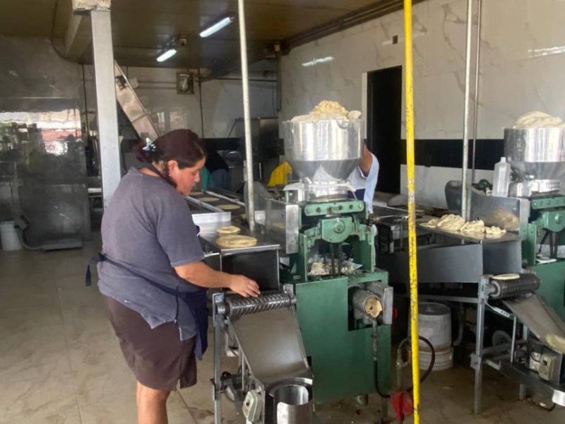 Tortilleros de Guanajuato tachan de “farsa” acuerdo federal: Mantendrán precio en 24 pesos
