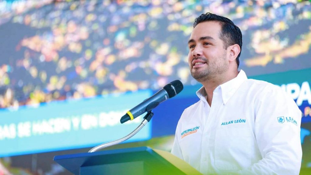 renuncia-allan-leon