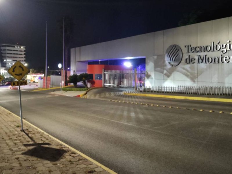 Flamazo por tanque de gas deja a hombre herido de gravedad en Tec de Monterrey, campus Irapuato