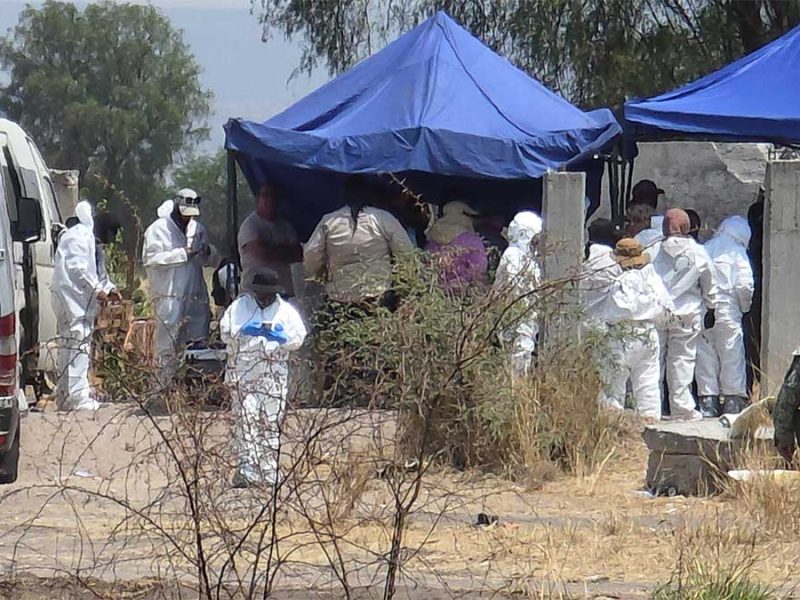 Localizan 5 cuerpos en un pozo abandonado entre Villagrán y Juventino Rosas