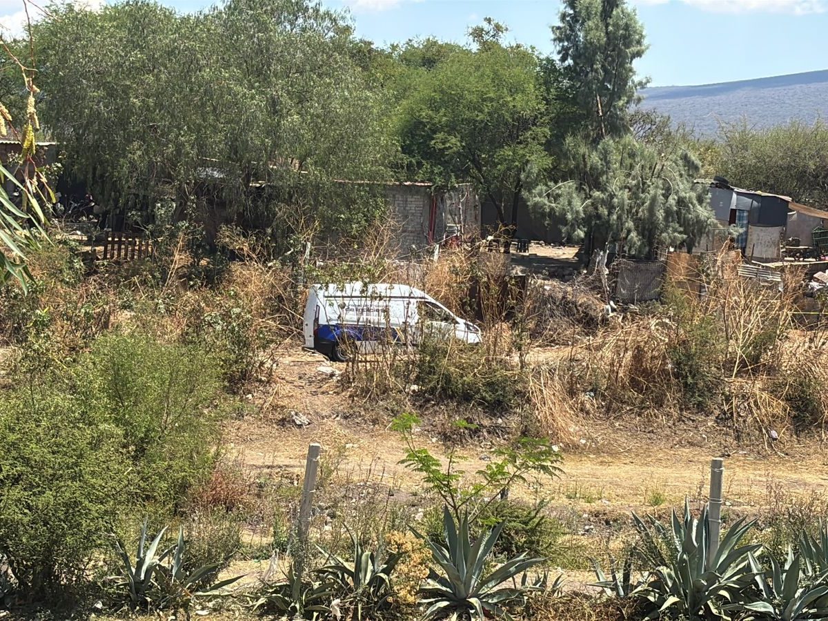 Encuentran a su familiar muerto en una zanja; la víctima presentaba golpes