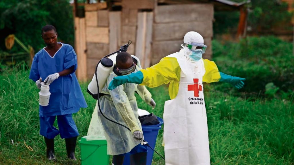 Salud federal alerta a mexicanos que viajen al Congo y Uganda por brote de ébola