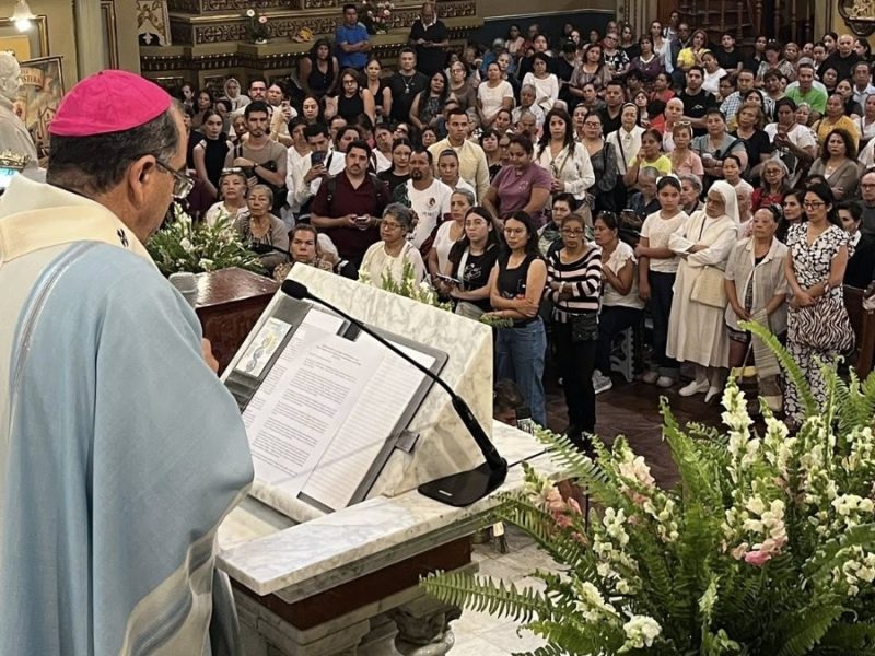Arzobispo de León llama a defender la vida y no acostumbrarse a la violencia en festividad de Virgen de la Luz