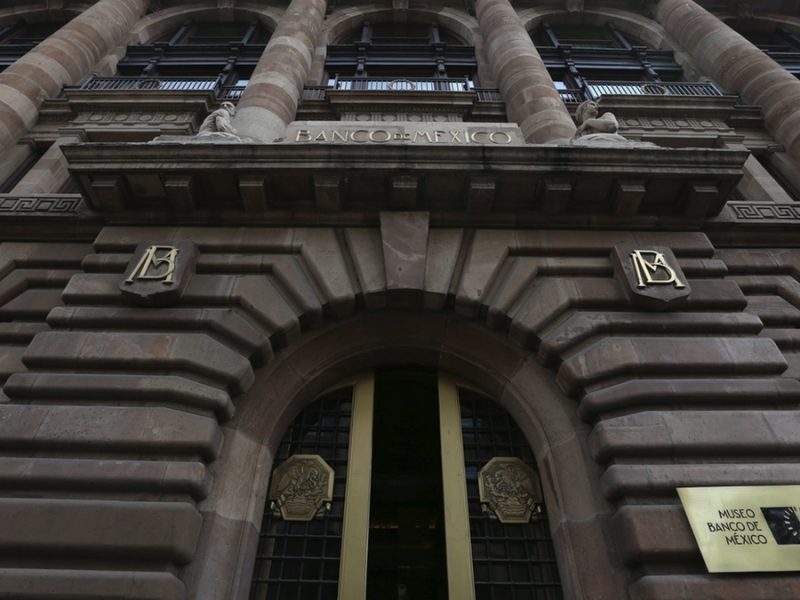 Banxico recorta PIB de México de 1.6 a 1.1 para 2026 por debilidad económica