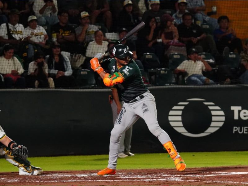 Bravos de León pierde ante Pericos de Puebla por tercer partido consecutivo