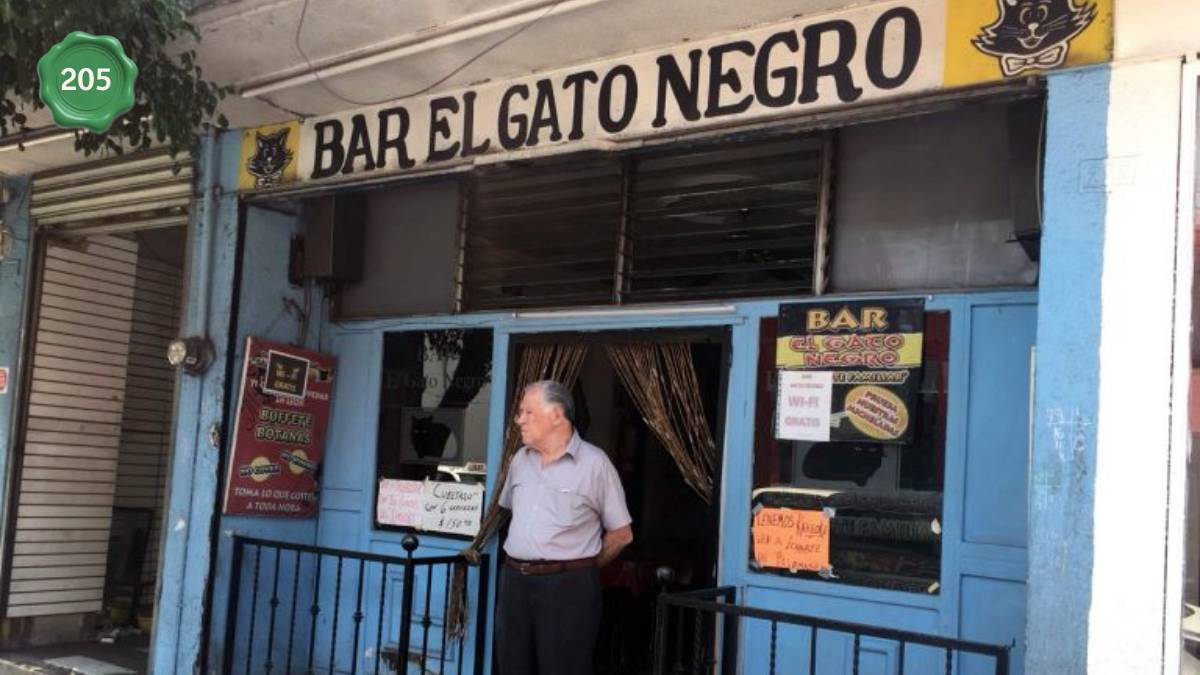 El Gato Negro: una de las últimas cantinas históricas de León