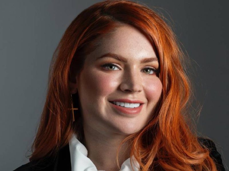 Regina Carrot transforma su influencia en una plataforma de liderazgo y posicionamiento femenino