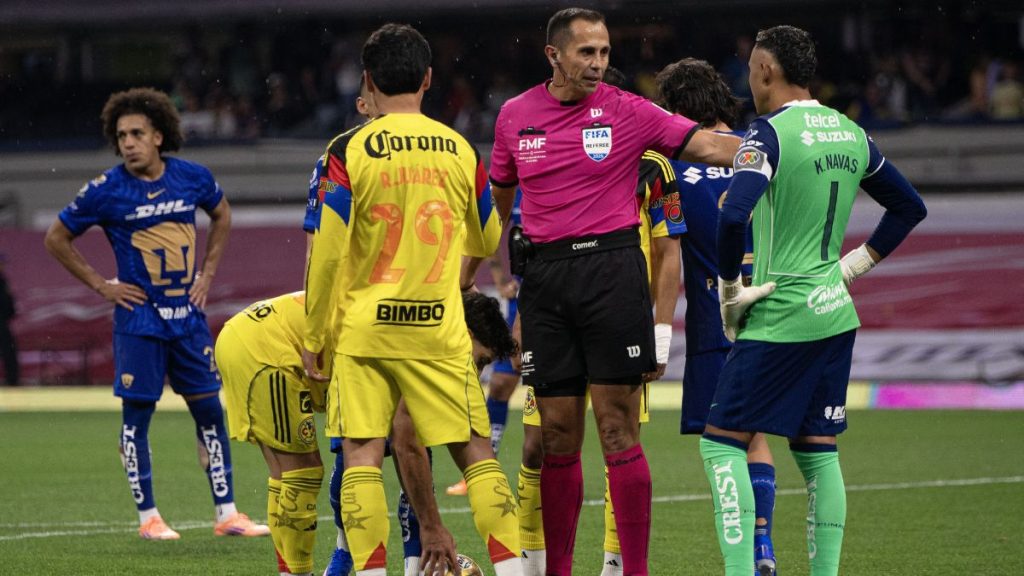 Club América Alineación Indebida Pumas