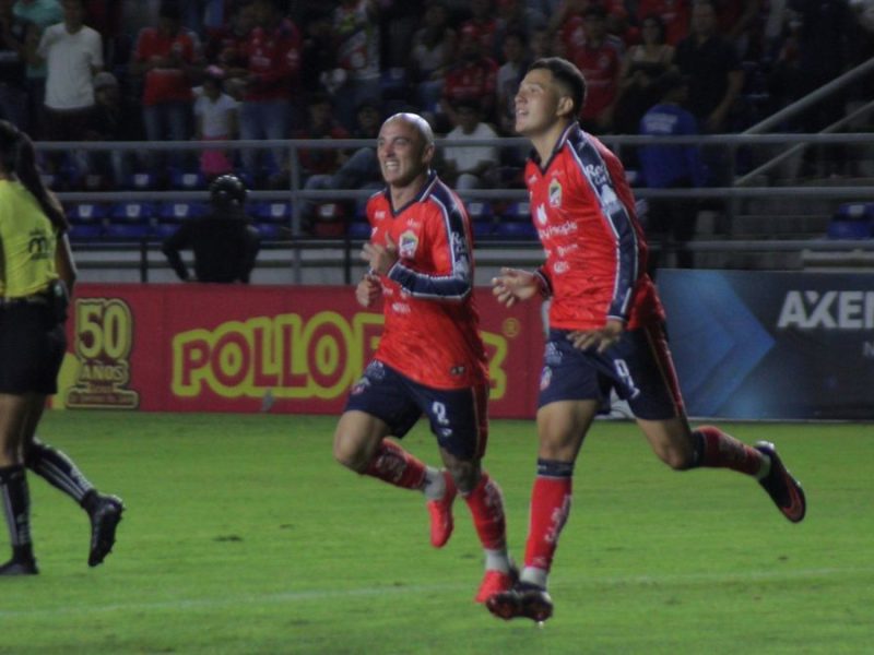 Healthy People tiene un adeudo de más de 800 mil pesos con el Club Deportivo Irapuato A.C., y la Trinca corre el riesgo de desaparecer