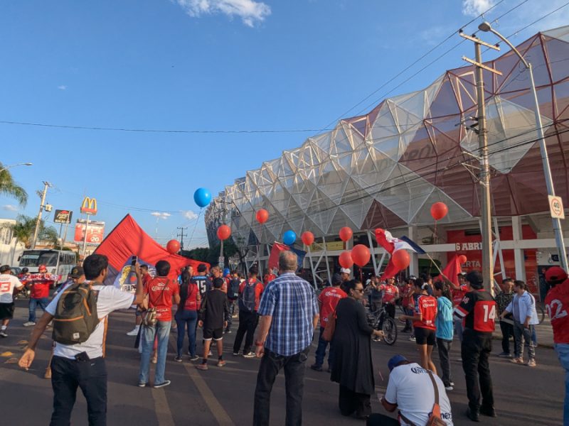 Aficionados de Club Irapuato se manifiestan, tras incertidumbre del equipo en Liga Expansión MX