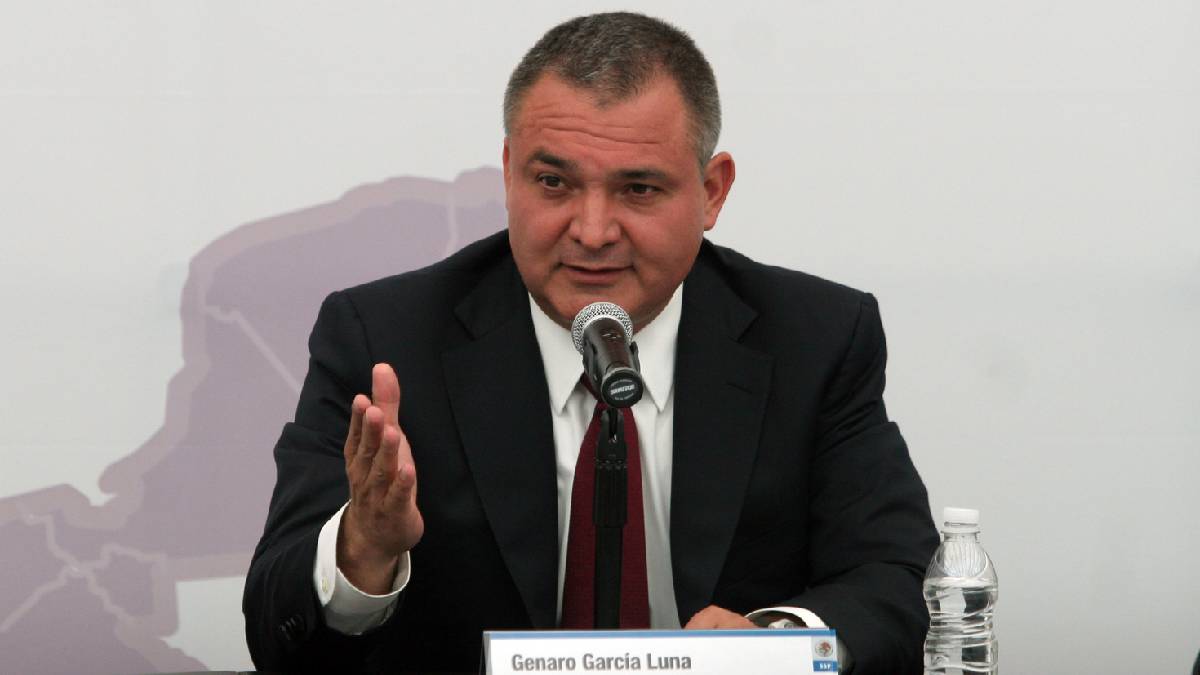 Condenan a prestanombres de Garcia Luna