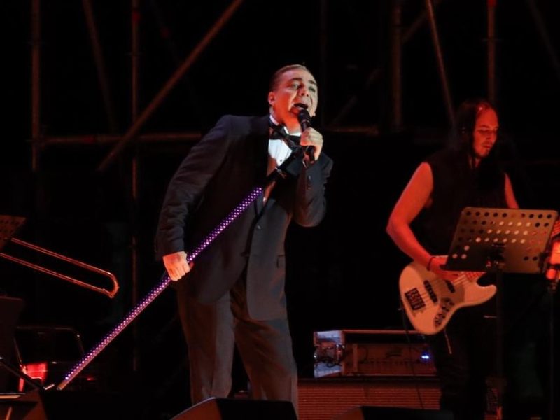 Cristian Castro arrasa en León: Boletos agotados, 11 mil asistentes y una noche de puro éxito
