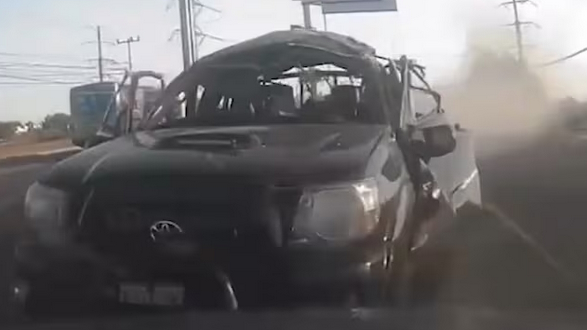 Explosión de camioneta en Tecámac